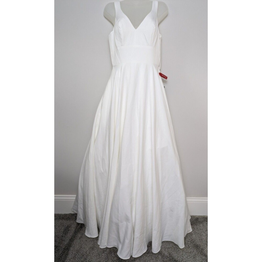 Mac Duggal V-Neck White A-Line Simple Elegant Summer Pockets Wedding Dress SZ 6